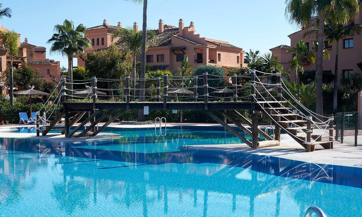 Atalaya-Isdabe Apartment | 2 bedroom apartment on New Golden Mile in beautiful urbanization