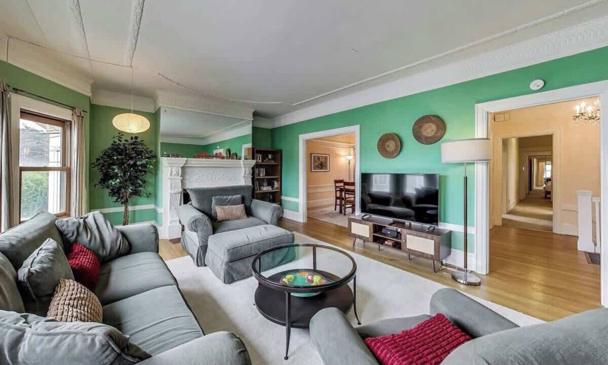 Outer Richmond House | 4BR【Walk Score 80】Wrap-Around Deck-Next to GG Park
