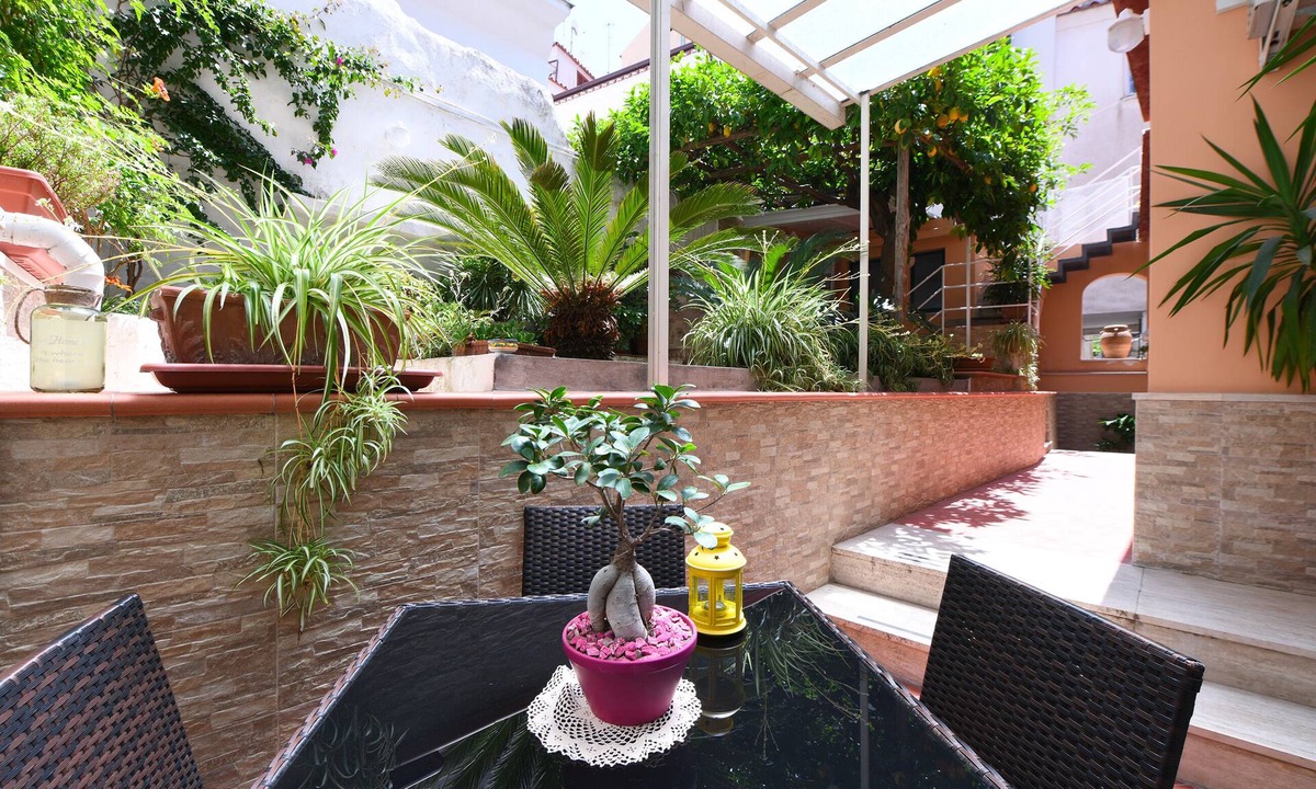Amalfi House | A Passo Duomo with garden and solarium- Relax and Comfort in the heart of Amalfi
