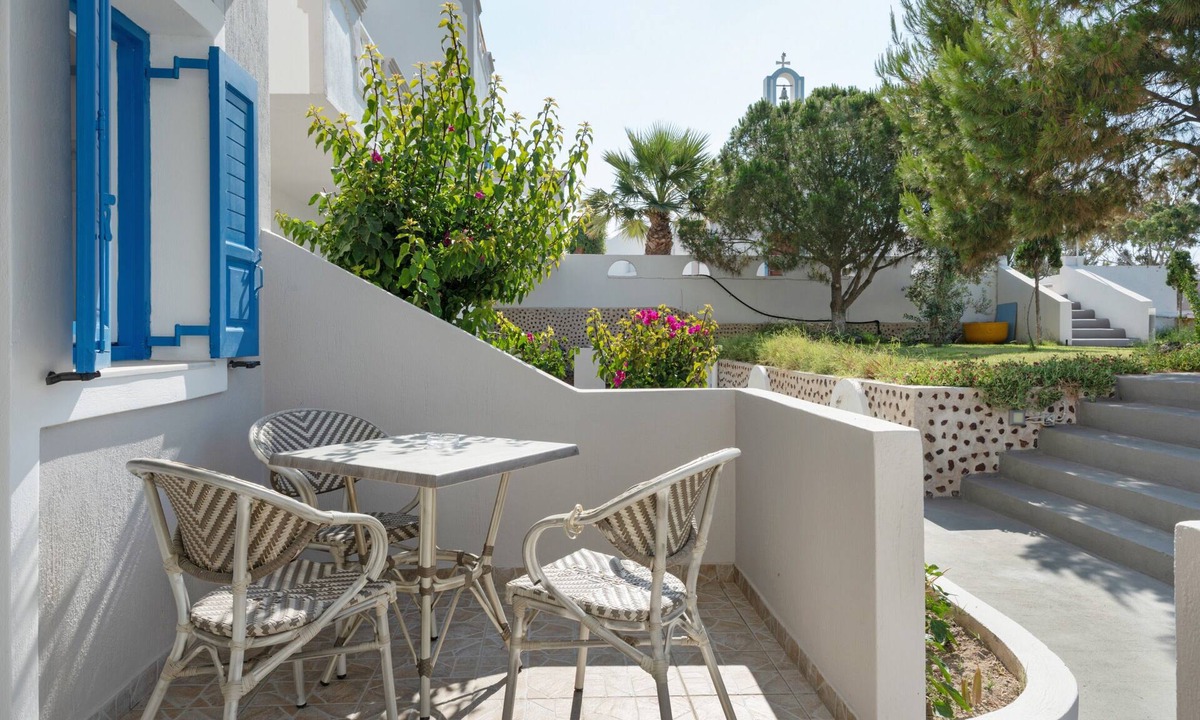 Agios Georgios Bed & Breakfast | Apartment Garden View 3 Guests with Wi-Fi and Air Conditioning