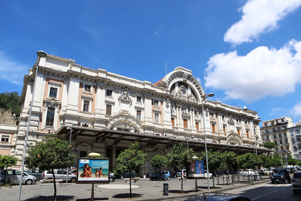 Chiaia Hotel | Appartamento Con Giardino a Mergellina
