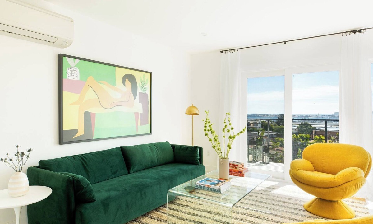 Middletown Cottage | Avalon II by Avantstay Chic & Stylish San Diego Condo w/Vibrant Interiors