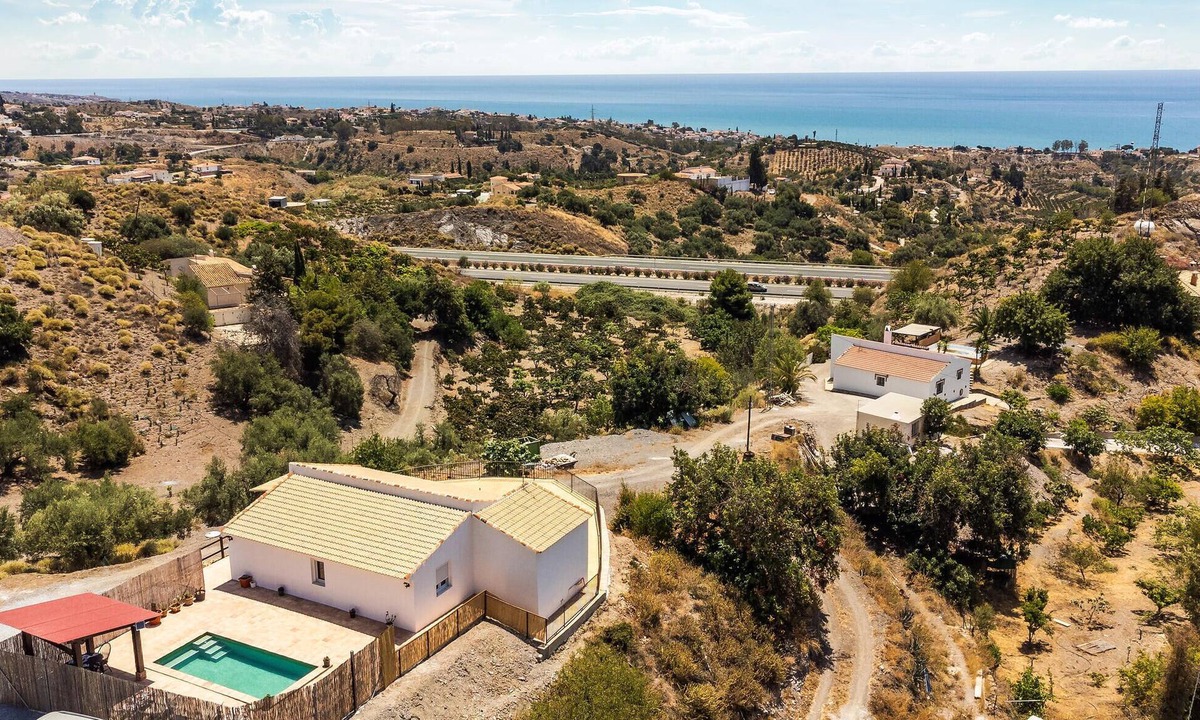 Velez-Malaga House | Beach front home in Benajarafe