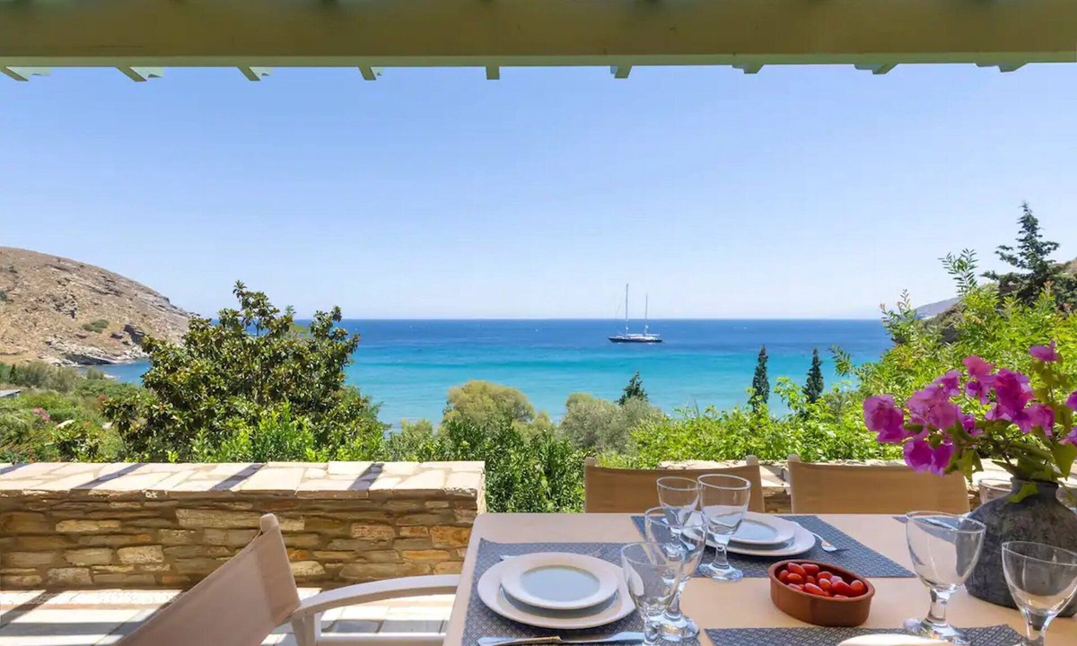 Andros Town Villa | Beachfront Andros Retreat | Villa Stenies Ilios | 3 bedrooms