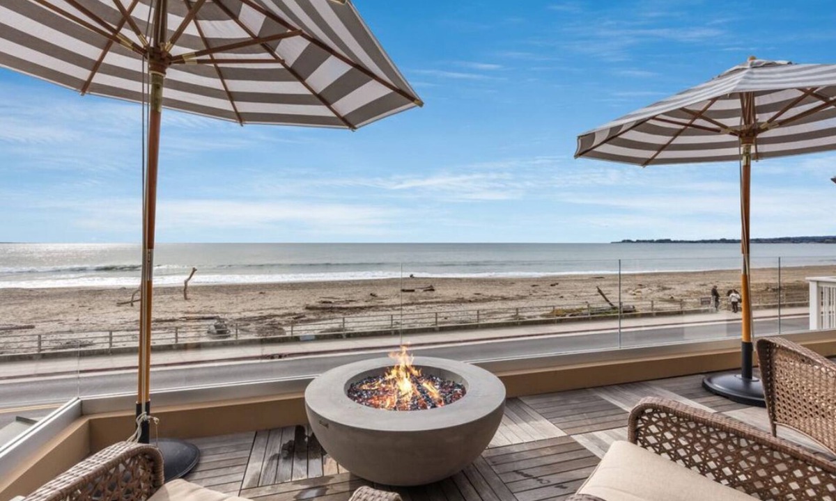 Rio del Mar House | Beachfront home, steps from the sand