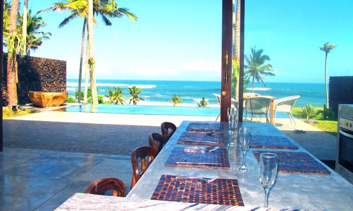 West Selemadeg Villa | Beachfront Villa Inca- Breakfast included