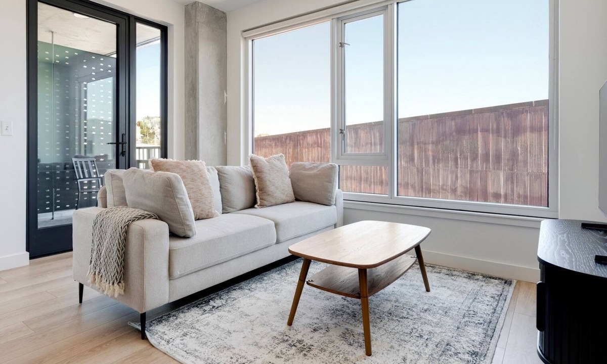 Potrero Hill Apartment | Blueground | Potrero Hill, rooftop, nr Mission Park