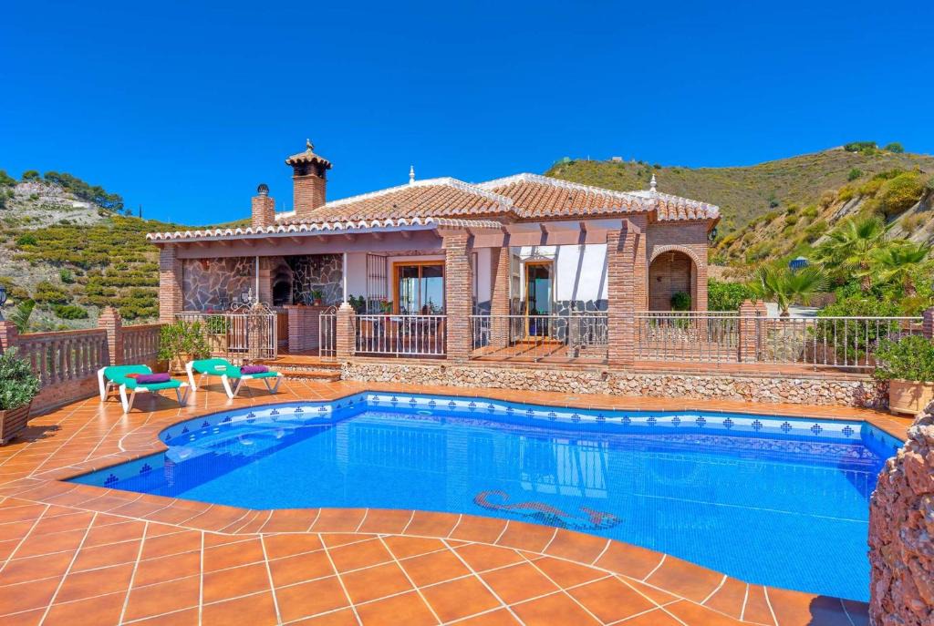 Nerja Villa | Bonifacio