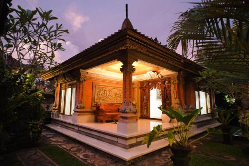 Keliki House | Brata's 2 Bedrooms Homestay with Private Kitchen