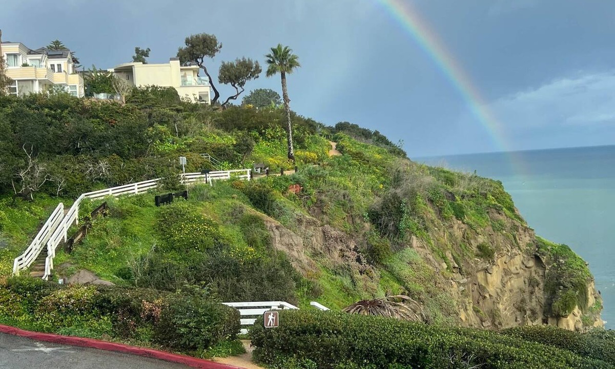 Village of La Jolla House | Casa de Costa Paseo La Jolla, Oceanfront 5 Bedroom Steps to La Jolla Village