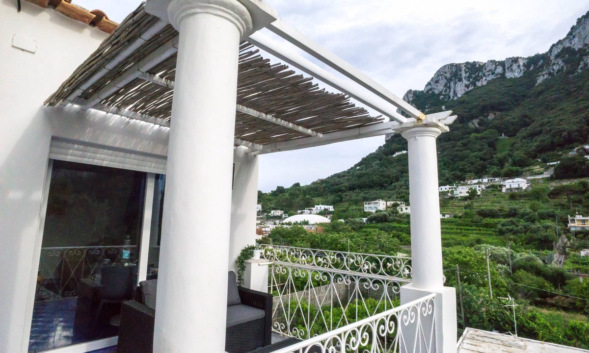 Marina Grande House | "Casa del mare" typical Capri style apartment