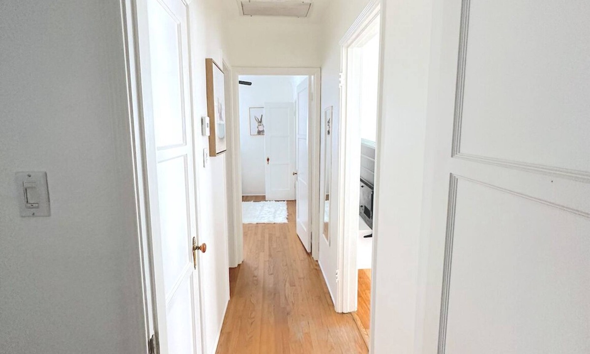 Tri-West House | Charming Home in Heart of WeHo Walking Distance from Coffee Shops and Bars