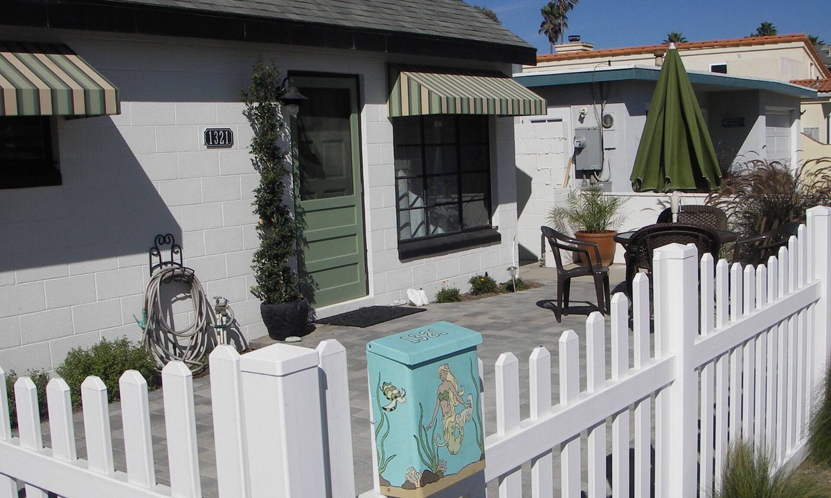 Pierpont Bay House | Come to the beach!