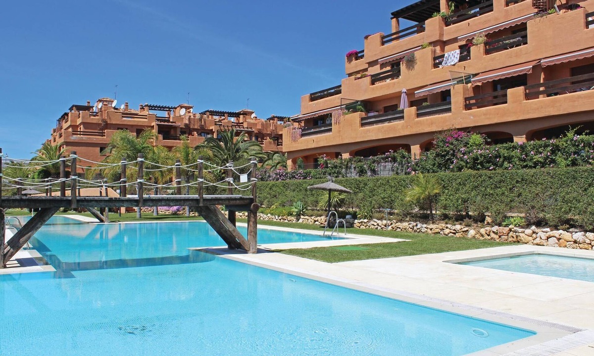 New Golden Mile Apartment | Cozy apartment in Estepona with sauna