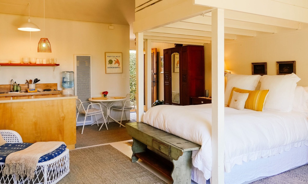 Laguna Apartment | Cozy Studio in the Heart of Santa Barbara's Historic District
