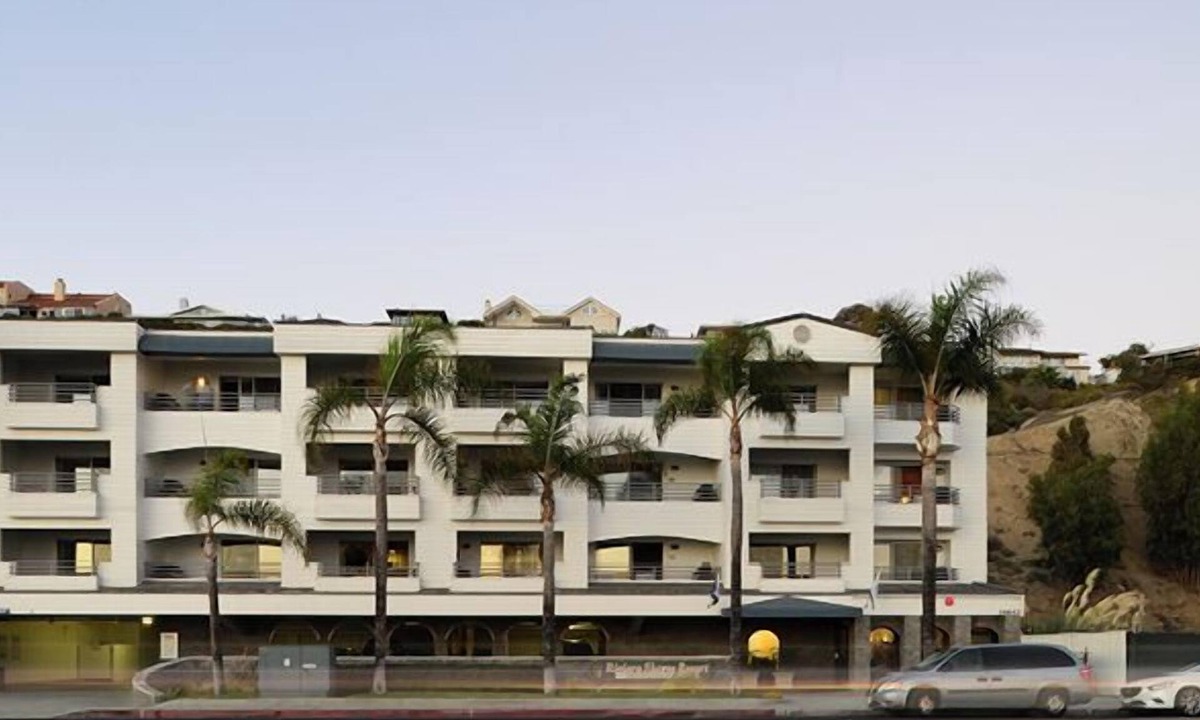 Capistrano Beach Villa | Dana Point | Couples Coastal Weekend | Pool + Views