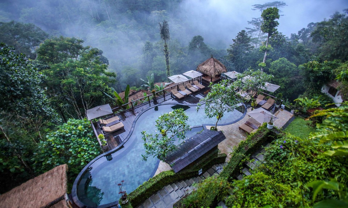 Buahan Resort | Discover a Luxury Jungle Experience .