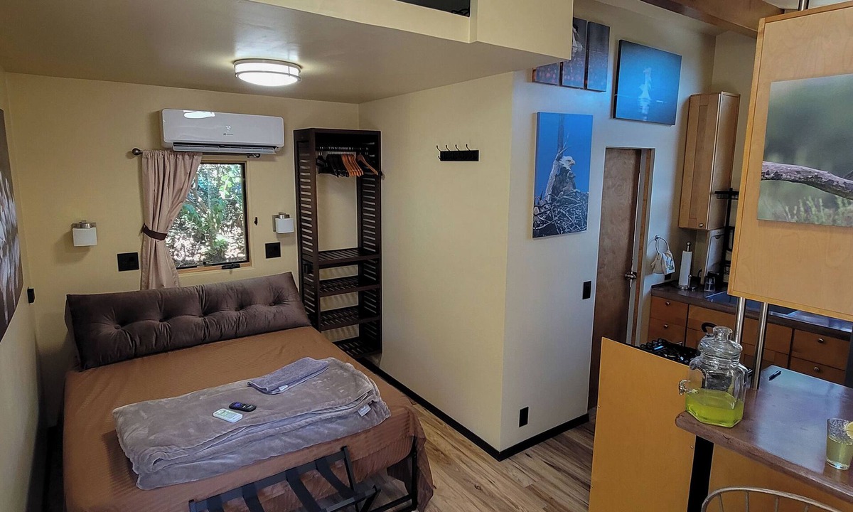 Del Dios Cottage | Dog friendly, peaceful 1 BR cottage w/BA, AC on beautiful Lake Hodges