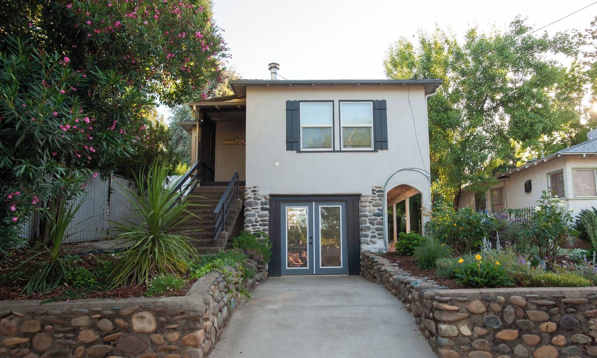 Redding Cottage | Downtown Cottage Style Home! Vintage vibes and comfortable amenities.