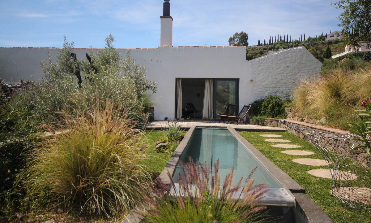 Torrox Cottage | El Morusco, huge views, perfect mountain walks, beaches & exploring Andalusia