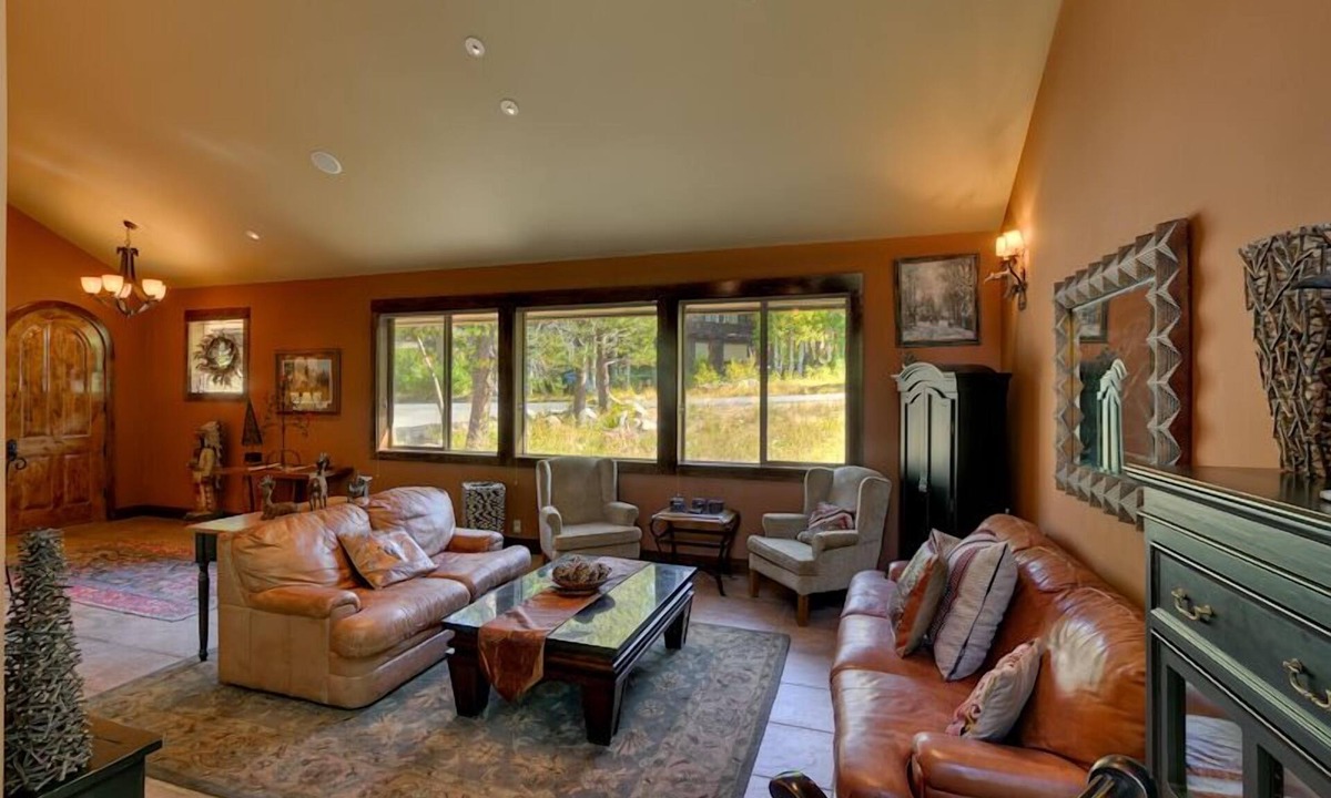 Alpine Meadows House | Elegant Home in Alpine Meadows