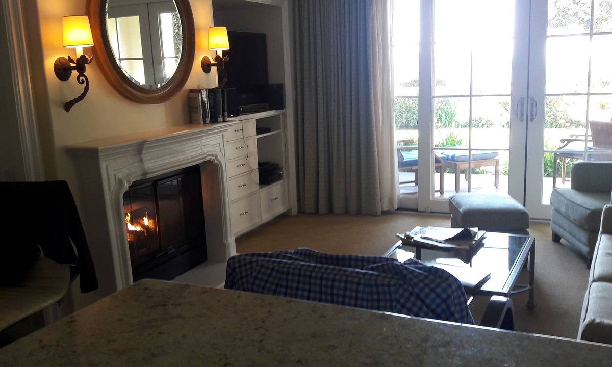 Spinnaker Hill Villa | Escape to a fully furnished resort residence at The Four Seasons Residence Club