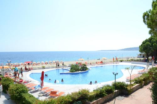 Montepaone Hotel | Estella Club