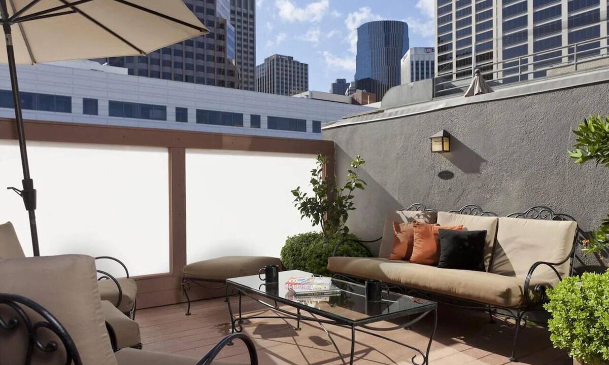 South Beach Hotel | European Room Near Ghirardelli Square, Civic Center & Ferry Terminal