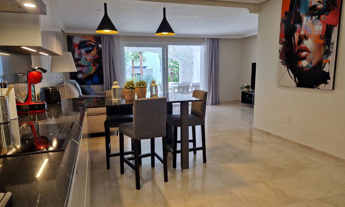 New Golden Mile Apartment | First Line ground floor App. with garden, 6 people, directly at sea and pool.