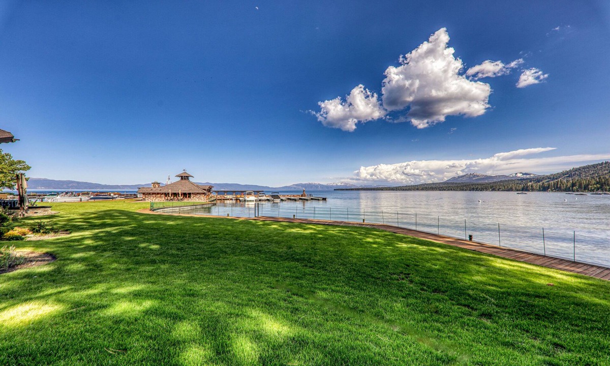 Tahoe Pines House | Fleur Du Lac 16 By Tahoe Getaways - Lakefront Monthly Rental with Pool, Tennis, Gym, Boat Slip