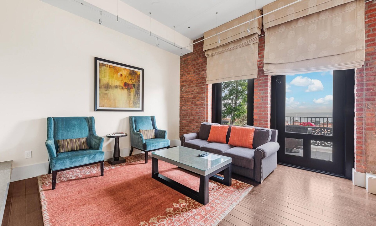 Fisherman's Wharf Hotel | Ghirardelli Square Luxury Bayview Residence