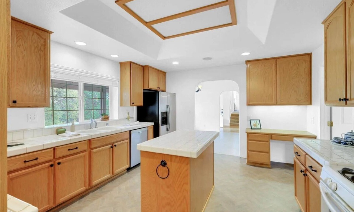Alta Sierra House | Great 3-bed 3-bath house Alta Sierra, -Golf Course - Like Living in a Forest!