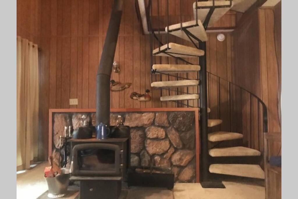 Pinecrest Apartment | High Sierra Retreat with a view of Pinecrest lake