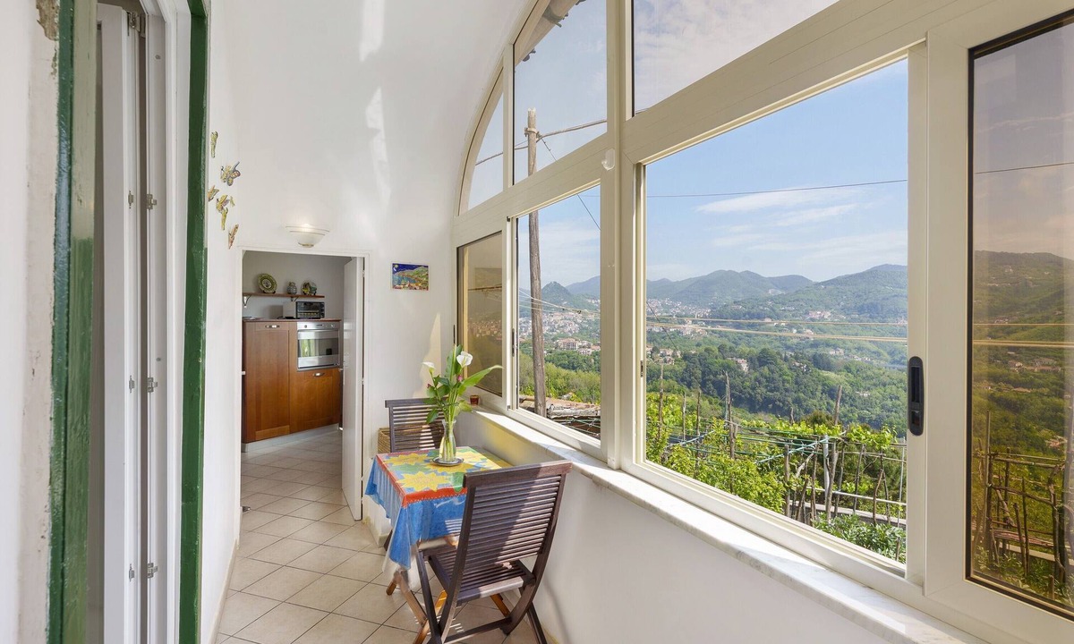 Dragonea House | Holiday Home 'Fortalba House Amalfi Coast' with Sea View, Wi-Fi and Air Conditioning