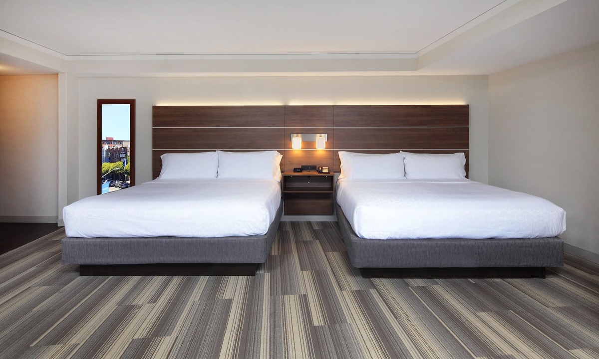 Fisherman's Wharf Hotel | Holiday Inn Express and Suites Fisherman's Wharf by IHG
