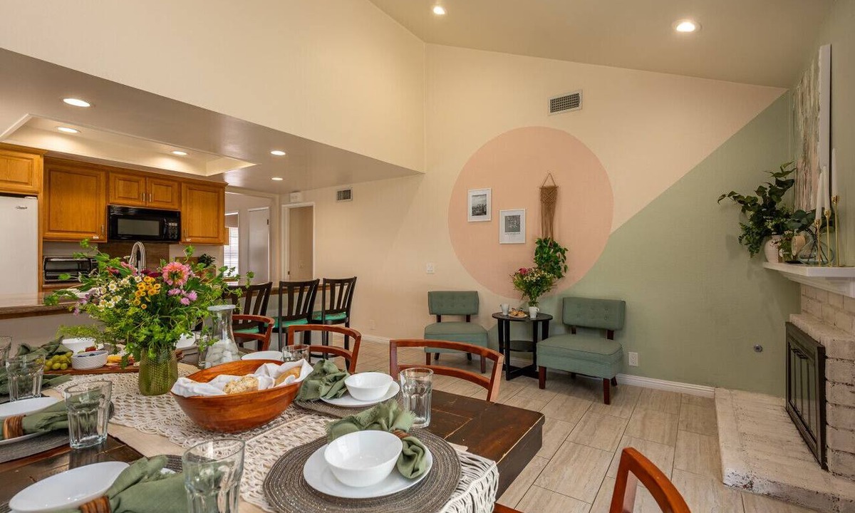 Placentia Apartment | Huge Backyard, Near Disney, Family Friendly, Quiet Neighborhood