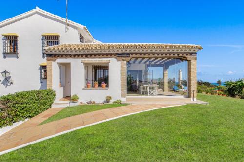 El Faro House | -Iponubahomes- Typical Andalusian villa with views in Mijas Costa