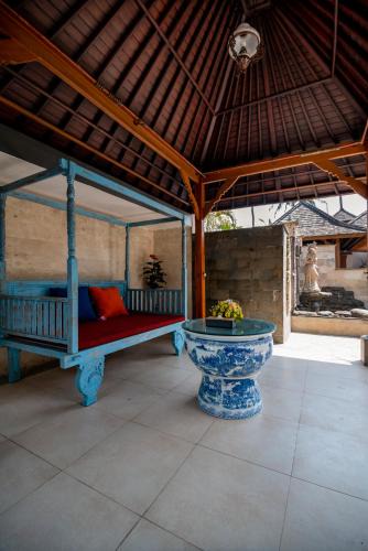 Saba Villa | Lamin Etan Saba Selatan