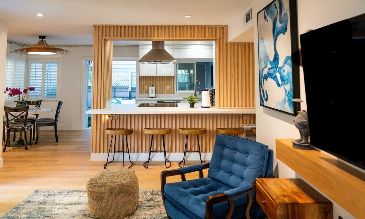Dana Point Villa | Location, location, location, just steps to Strands beach, enjoy awe-inspiring sunsets overlooking one of the most picturesque coastlines in Dana Point.