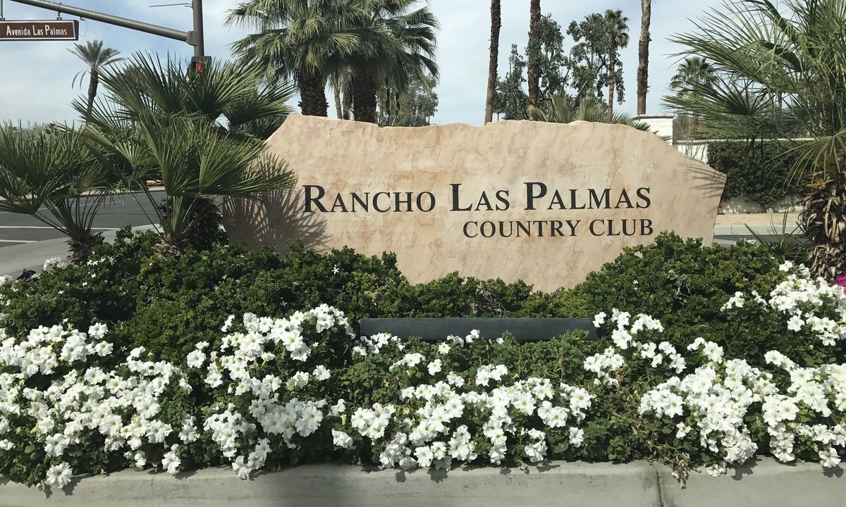 Rancho Mirage Condo | LOCATION, LOCATION, LOCATION!!! THE BEST OF THE COMPLEX