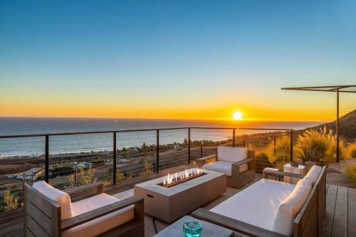 Western Malibu House | Luxe Malibu Retreat - Ocean Views, Hot Tub and Gym