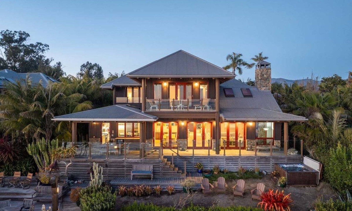 Santa Barbara House | Luxe Oceanfront Villa | The Chosen Collection