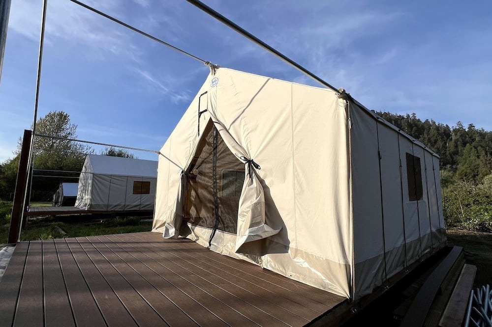Klamath RV Rental | Luxurious Glamping Tent near Jedediah Smith Redwoods State Park, California