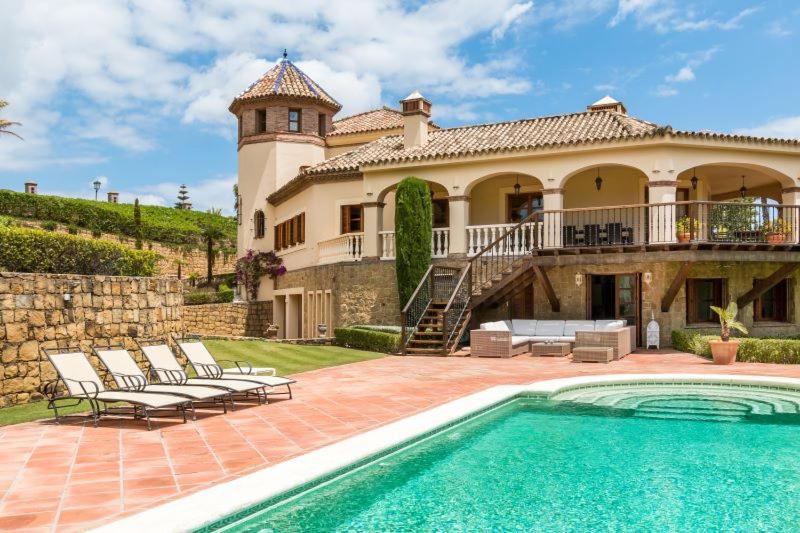 Sotogrande House | Luxurious golf villa rental Sotogrande