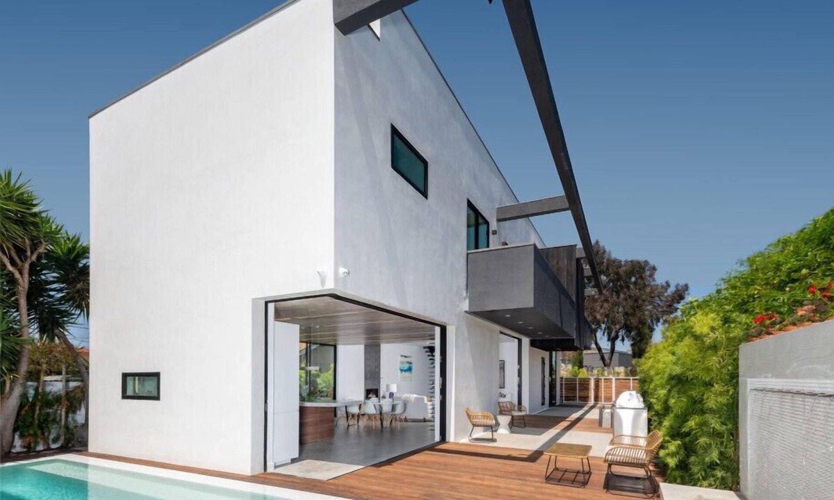Los Angeles Villa | Luxurious Venice Beach Oasis Modern Home