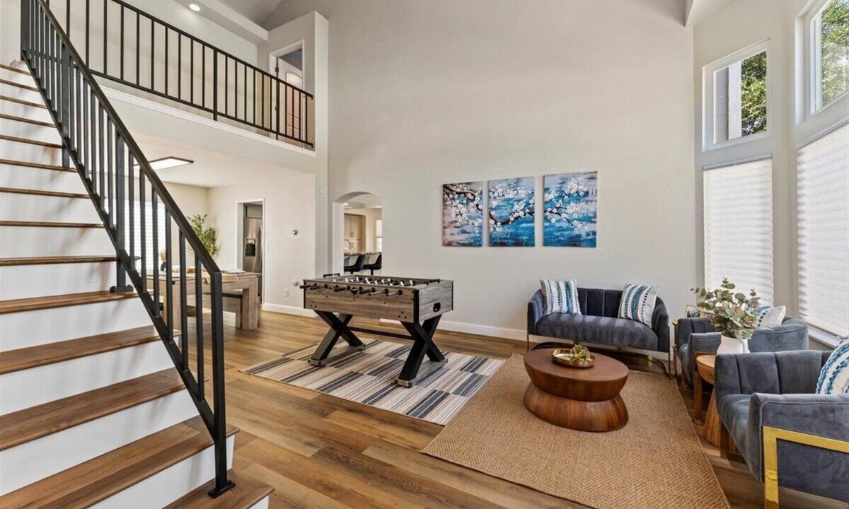 Sparks Villa | Luxury Home, W/Pool Table; 40 min from Tahoe