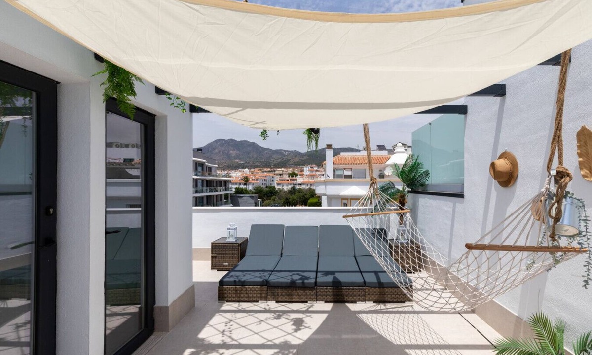 Carihuela Villa | Luxury Townhouse with Infinity Pool & Ocean Views