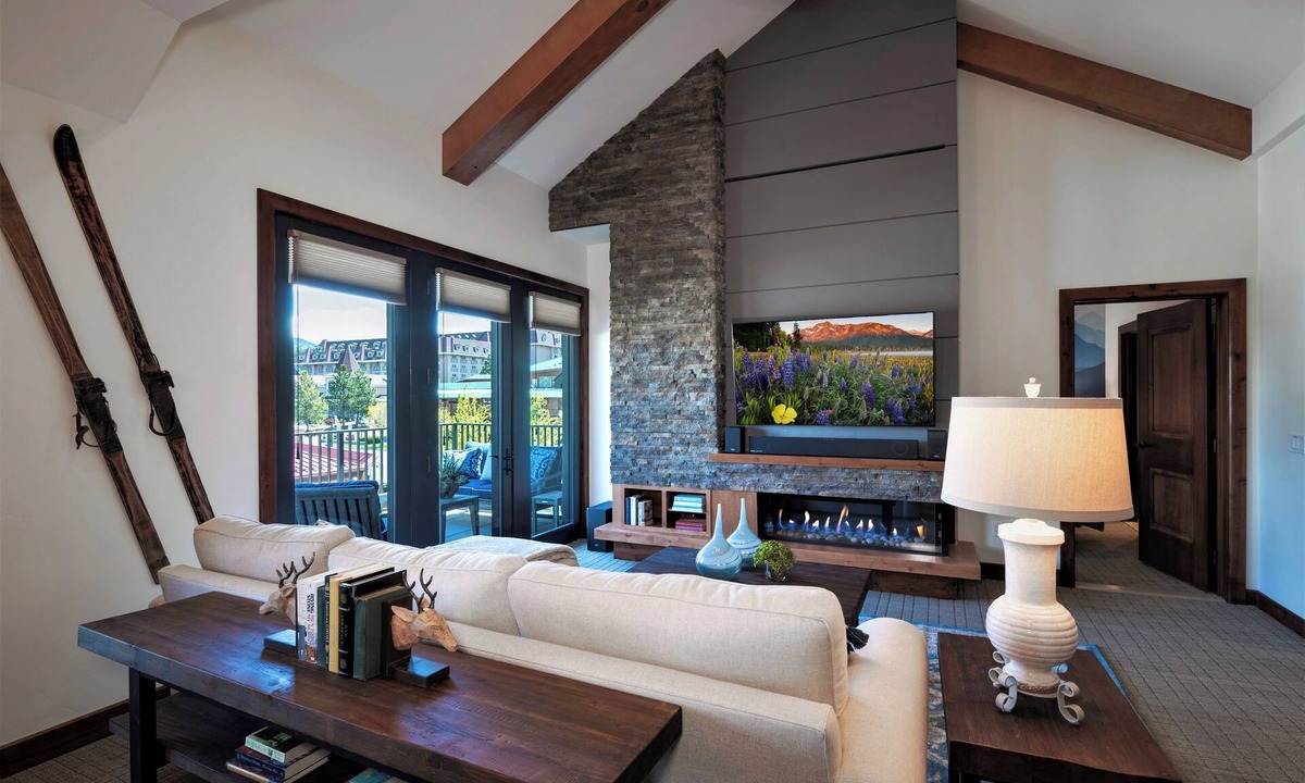 Lakeside Park Condo | Luxury Two Bedroom Residence Steps From Heavenly Village