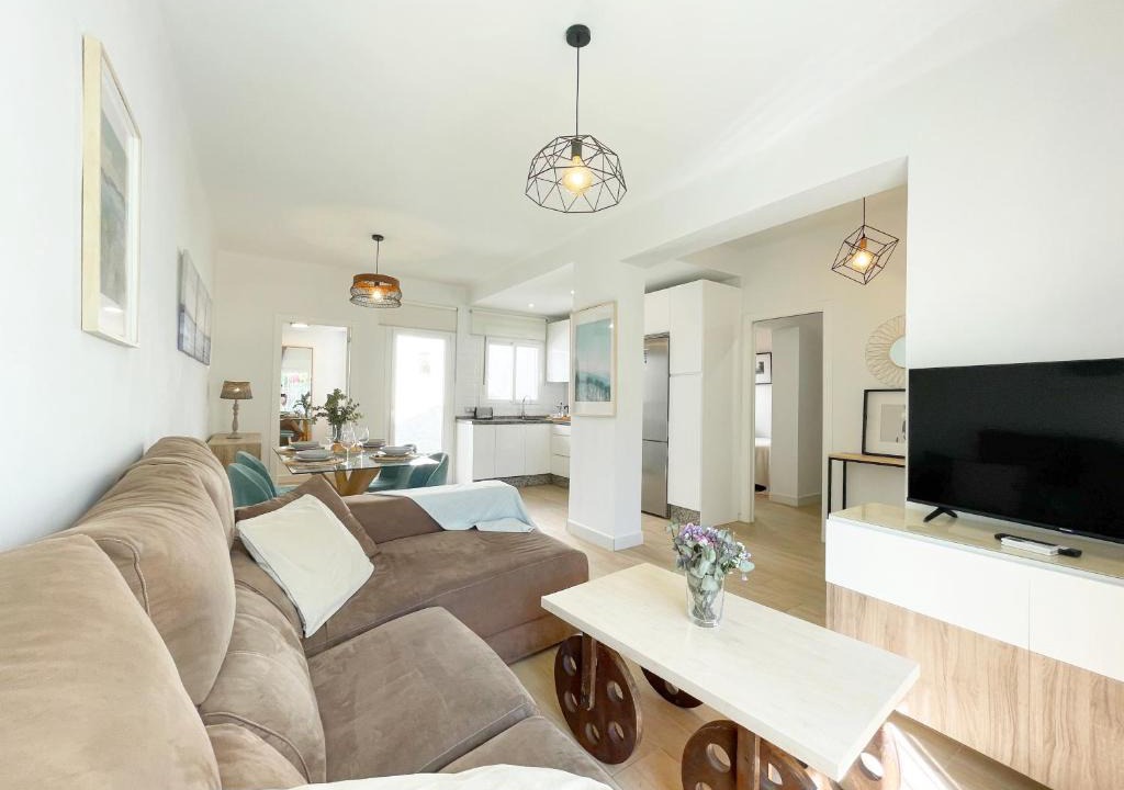 El Palo Apartment | MalagadeVacaciones - Villa Carla