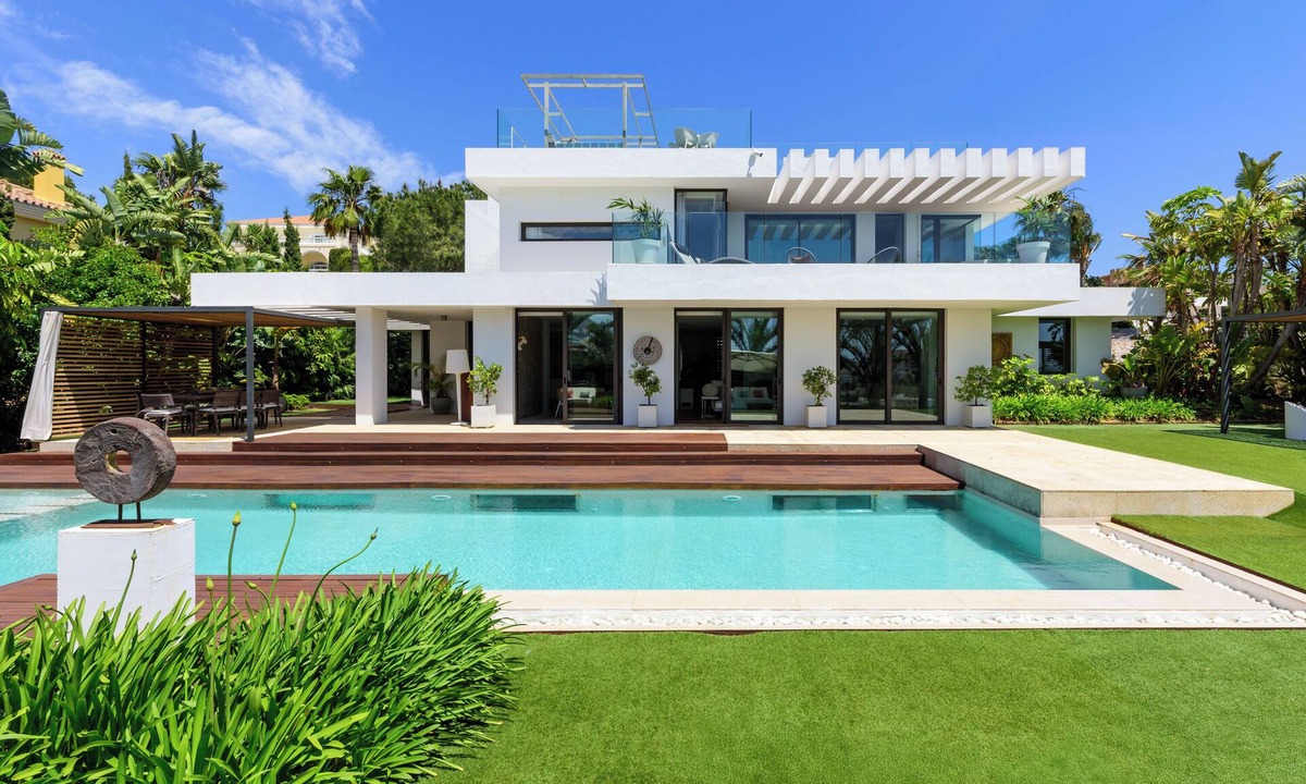 Torrequebrada Villa | Modern Sea View Villa Benalmadena